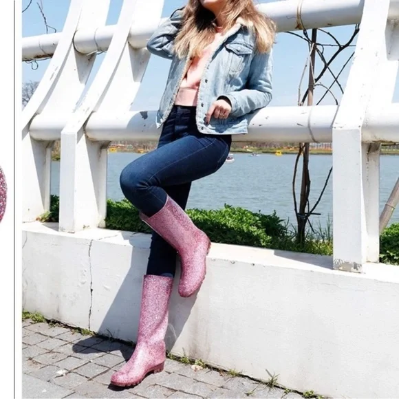 🎀Glitter Rain Boots🎀 - Picture 6 of 8